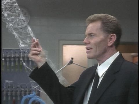Spiders (2000)