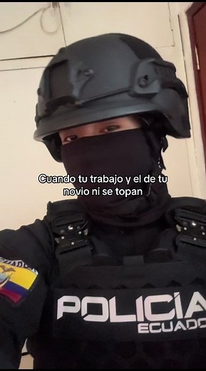 Cuando tu trabajo y el de tu novio ni se topan: militar y policía