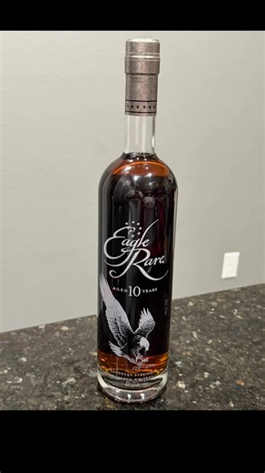 #eagleraw10#eagleraw12#buffalotracedistillery #10vs12#bourbon which are you picking