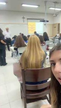 NA SALA DE AULA DA FACULDADE PUC #maitecatunda