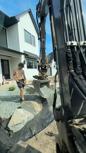3.9K views · 1.3K reactions | Declaring death to the wheelbarrow @engcon_usa | Earthworks | Facebook