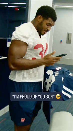 Tyler Banks called his dad in tears after winning the Chucky Mullins Award 🥹❤️ No better feeling than making your family proud (via @olemissfb) | College Football from B/R