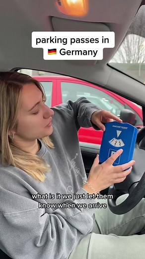 Germany makes parking so easy 🥹 #german #internationalcouple #germanamerican #americangerman #germanamericancouple #parking #parken #parkscheibe #germanculture #cultureshock