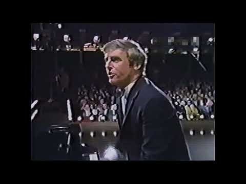 Burt Bacharach There's Always Something There To Remind Me What The World Needs Now Is Love 1970