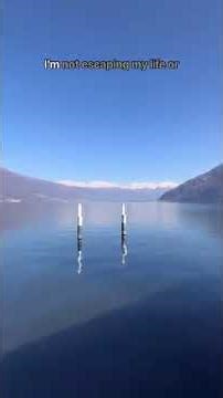 📍Lake Como 🇮🇹Not your average work day… but honestly, why notYou ever notice how hard it is t