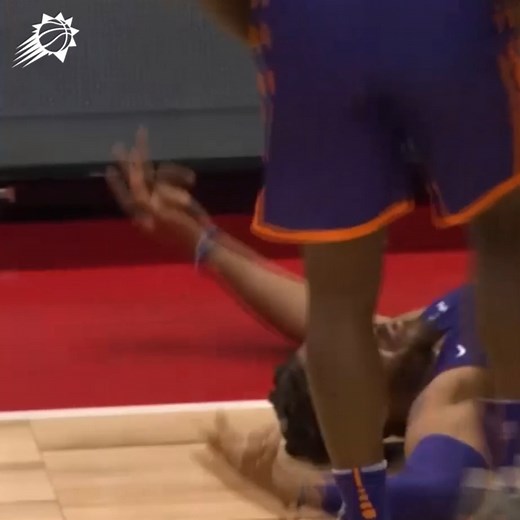 FOUR. POINT. PLAY. COUNT IT! | Phoenix Suns