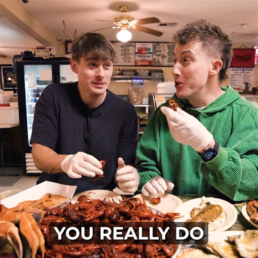 Addictive Cajun Crawfish Hack | JOLLY