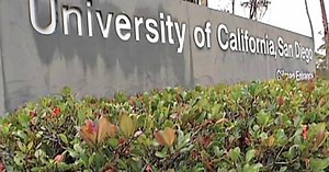 UCSD holds 1st all-campus graduation in 16 years