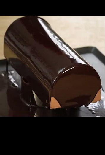 Glaçage miroir chocolat ultra brillant