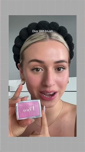 Won’t do my makeup without these babiesssss #makeuphacks #makeuproduc...