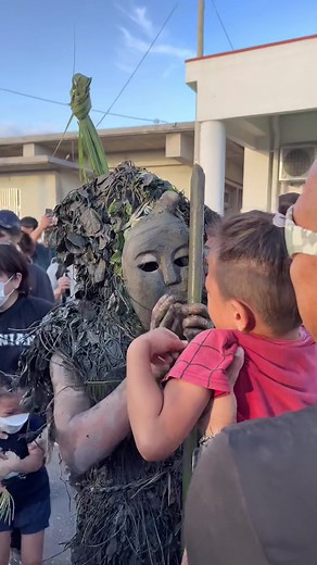 宮古島のパントゥーン：泥の神の奇祭