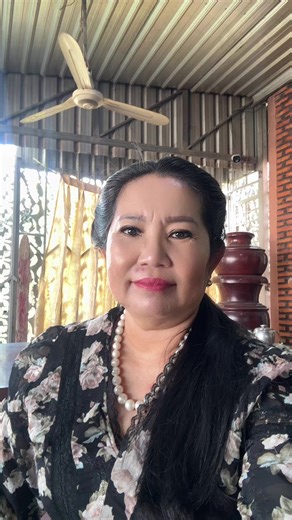 វីដេអូ​របស់ Englin lin (@englin.lin3) ជាមួយ original sound - It's me