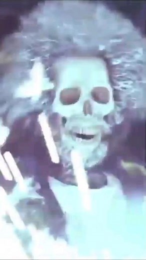 MARV GETS ELECTROCUTED | HOME ALONE 2 | CLIP