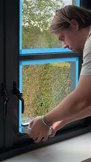 Painters hack for the straightest lines and professional paint result! #diy #painting #home #tools