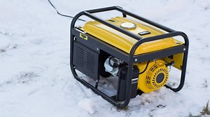 How to safely use a generator at home when the power goes out