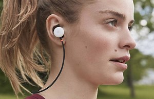 Elképesztő a Google új fülhallgatója, amivel bármilyen nyelvet azonnal megérthetsz