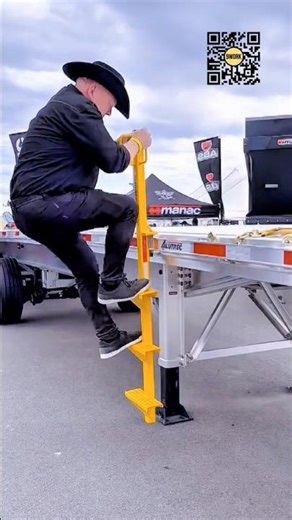 Portable Trailer Access Ladder for Safe Truck Loading #9work