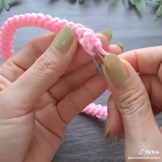 Easy Crochet Baby Headband Tutorial for Beginners
