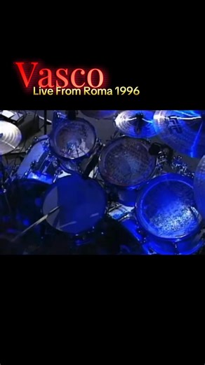 Gli Angeli ~ Vasco Rossi ~ solo Stef Burns ( live 1996 ) #stefburns #solo #vascolive #vascorossi #vasco @Vasco Rossi \t“Melodie eterne nelle mani degli angeli.”