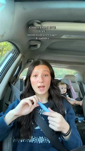 Use small containers for portion control.#momcozy#momcozylife#momcozyca#catipsfor#newmomtips#MamanEtBébé#parentalité#newmomtips#breastfeedingtips#parentinghacks#momtips#infantcare#parentingtips#newborntips#catipsforbbh#momcozyth#momcozyvn#momcozyph#momcozyco#momcozyde#momcozyjp