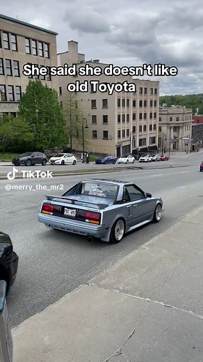 Old Toyota Cars: Vintage MR2 and Retro Models