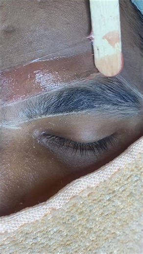 Eyebrow threading tips l #eyebrows #threading #short #shorts #viralvideo #viral #trending #yt