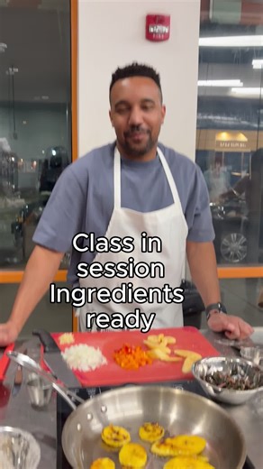 Food connects people in ways nothing else can. Our Afromeals cooking classes are more than just cooking. They are cultural experiences that bring people together around the table. Participants learn authentic techniques, explore bold flavors, and understand the stories behind the dishes. From the first chop to the final bite, every moment is about learning, laughter, and connection. Ready to cook, learn, and experience culture? Check out our upcoming classes at Afromeals.com and register today. 