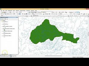 Clip Shapefiles in ArcGIS