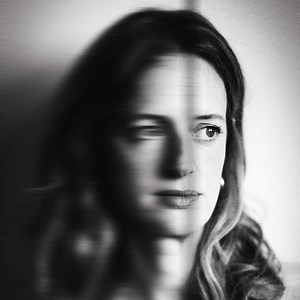 Isobel Waller-Bridge Announces New EP ‘VIII,’ Shares ‘Daylight’