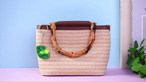 36 Pcs Bug Party Favors Insects Keychains Birthday Party Decorations Acrylic Butterfly Bee Ladybug Keyrings Decorations for Spring Summer Insects Theme Birthday Supplies