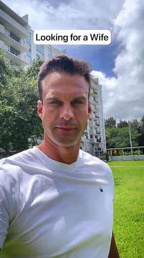 Connect Instantly with Video Chat on Dating.com