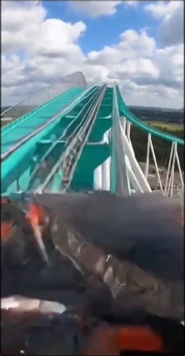 Blue Crush Coaster Collapses #rollercoasters #themeparks #fear #amusementparks #fearshorts #rides