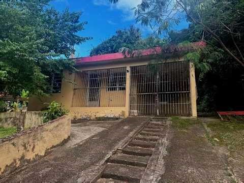 $74,900 1/5 ACRE CAMPO SALINAS. A 206 13 St Vazquez Comm , Salinas PR 00751