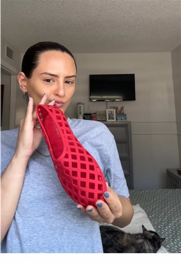 Styling My Favorite Jeffrey Campbell Jelly Shoes