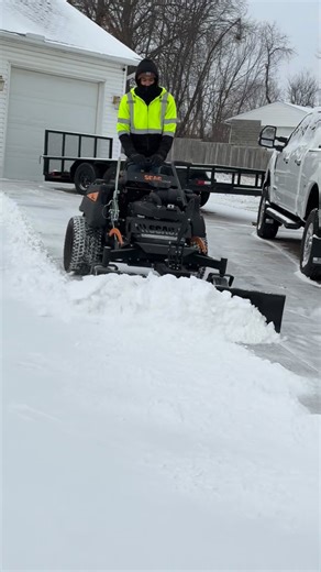 Ramir Zachary on Instagram: "Scag V-Ride XL w/ the 5ft plow is the ultimate driveway plowing machine! ❄️💪🏽"