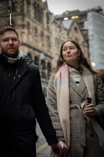 No posing, no rushing just love, a coffee, and a wander through the gorgeous city of Edinburgh 🤍📸 📩DM For Bookings #edinburgh #couple #cutie #walks #fyp