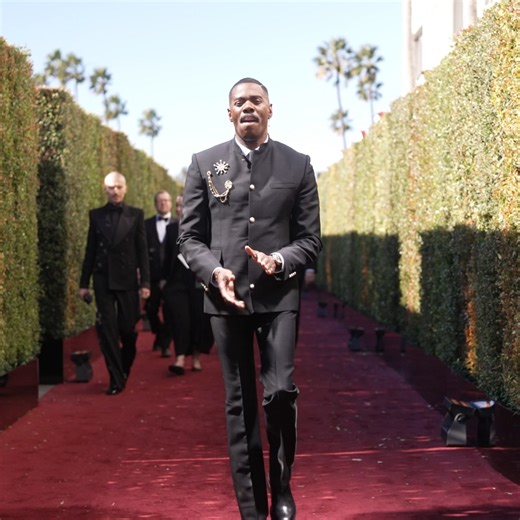 Strutting into the #GoldenGlobes in style with Colman Domingo 😎 | Golden Globes