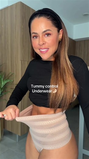 Best tummy control and it’s so comfy 🫶🏻✨ #tummycontrol #shapewear #tummycontrolshapewear #highwaistedunderwears #fyp