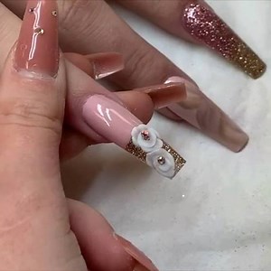 6.4K views · 81 reactions | 3D Flower Tutorial Full YouTube Video coming on this set on Friday  Go subscribe to my channel and click on the to be notified of my future uploads! | Nails by Annabel | Facebook