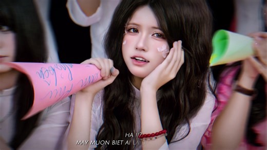 Cosplayer Showcase: Rikka Bunny Suit Transformation