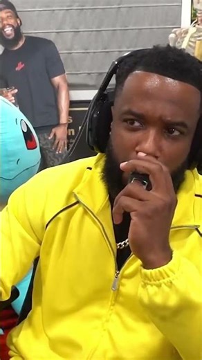 CashNasty Tried FlightReacts’ Dutt Pack And Instantly Regretted It 😭💀