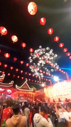Festival Kembang Api Imlek 2025 Klenteng Liong Hok Bio MAGELANG #shorts