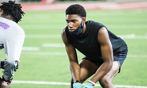 2023 cornerback Christian Gray 'amazed' by Buckeyes offer