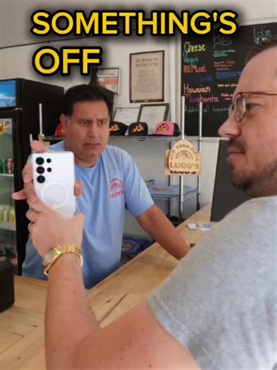 Funny Pizza Skit: Something's Not Right!