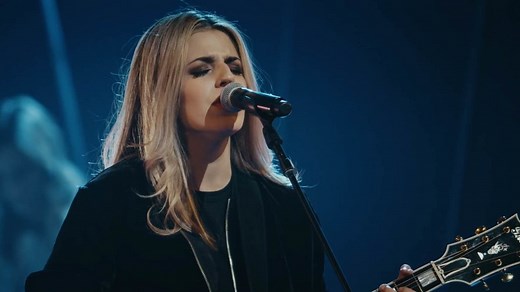 50 Best Worship Songs About the Word of God