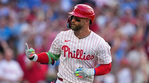 Bryce Harper threatens to kick MLB commissioner Rob Manfred out of clubhouse