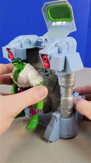 Hulk Rage Cage Collection Hulk Action Figures