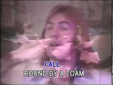 Skyhigh - Jigsaw - lyrics too!