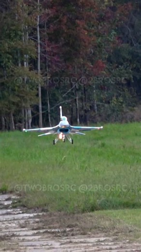 The F-16 Viper from Freewing looks fantastic and performs incredible stabilized approaches with practice. #aviation #rc #rcplane #f16 #viper | Two Brothers Radio Control