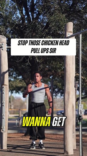 Calisthenics Fitness Influencers Have Horrible Pull Up Form Mastering muscle-ups? Focus on your lats! Aim for 15 clean pull-ups, pulling towards your chest, not your neck. See the difference. #MuscleUp #PullUpTips #FitnessHacks #GymTok #Training